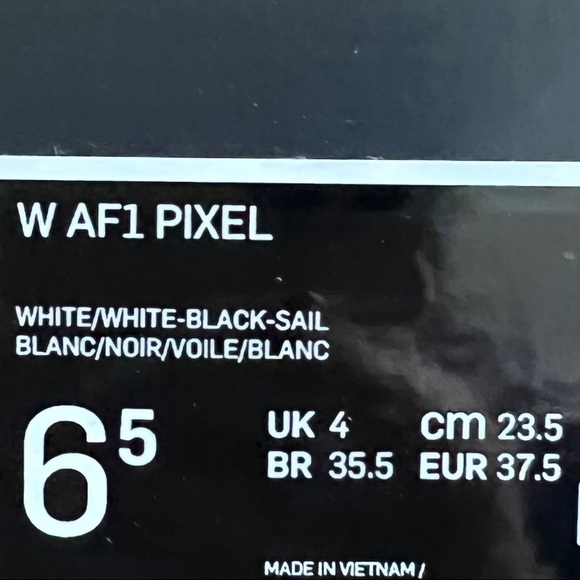 NWT Air Force 1 Pixel Women’s Shoes - Picture 11 of 11